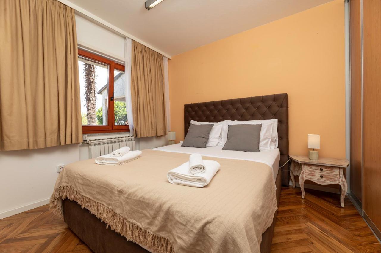 Apartments Ana マリンスカ エクステリア 写真