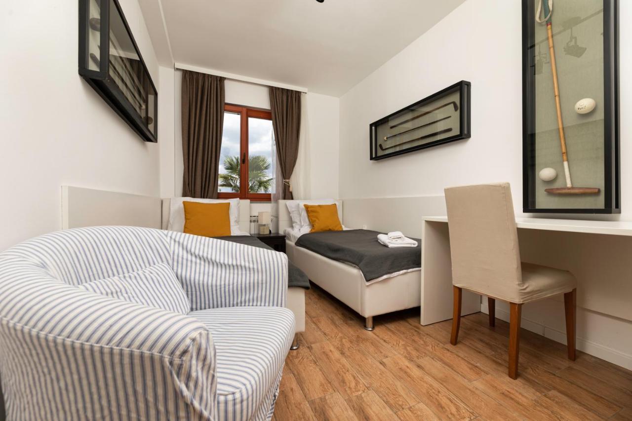 Apartments Ana マリンスカ エクステリア 写真